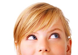 Llevar el pelo suelto puede ser una buena herramienta de prevención.