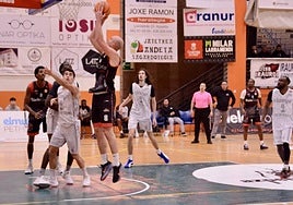 Imagen de un partido del equipo local.