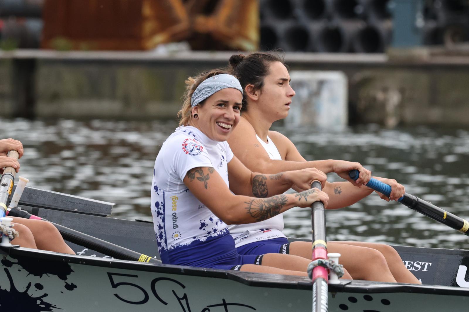 Arraun invita a DV a compartir un entrenamiento antes de la regata