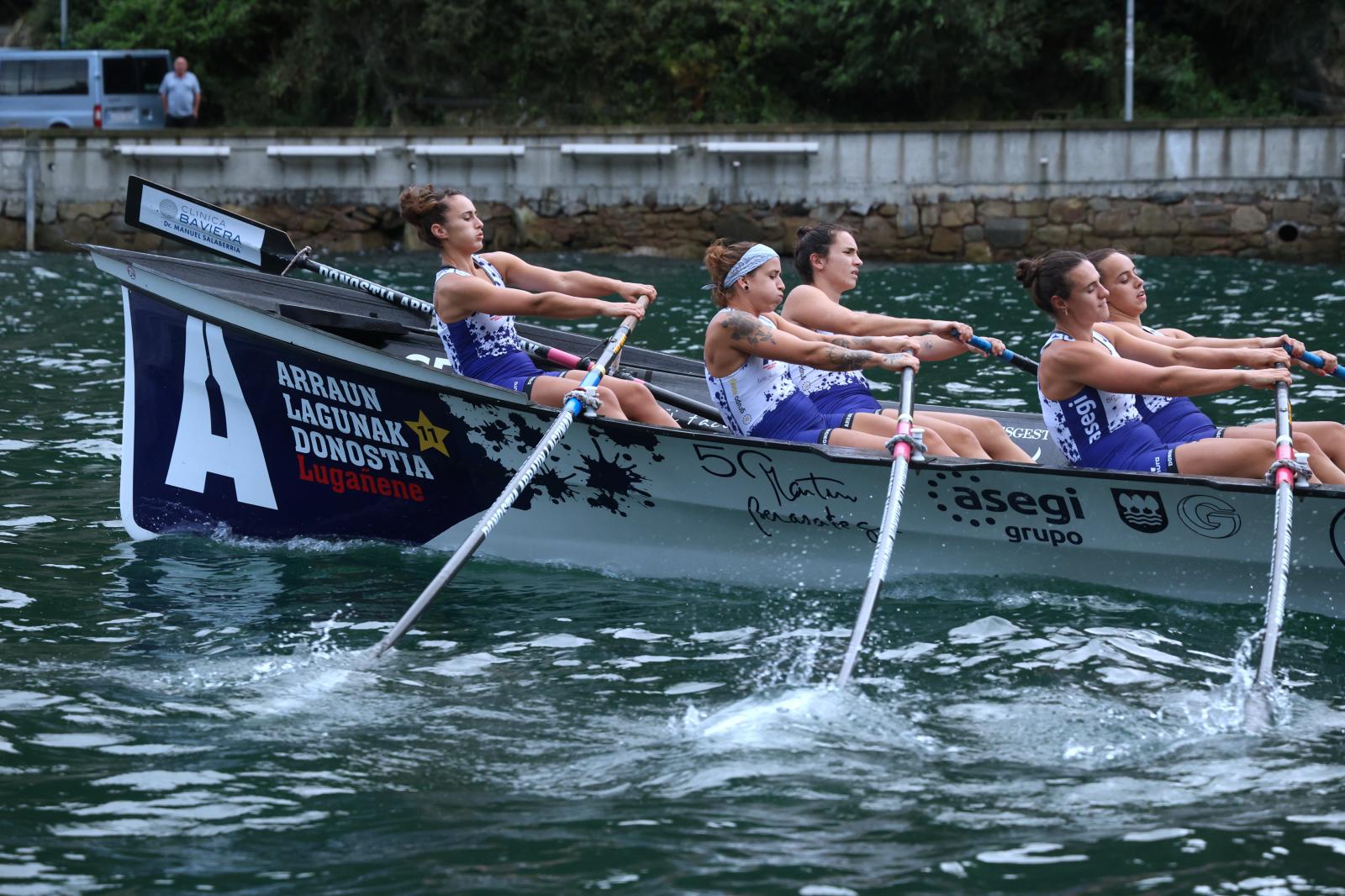 Arraun invita a DV a compartir un entrenamiento antes de la regata