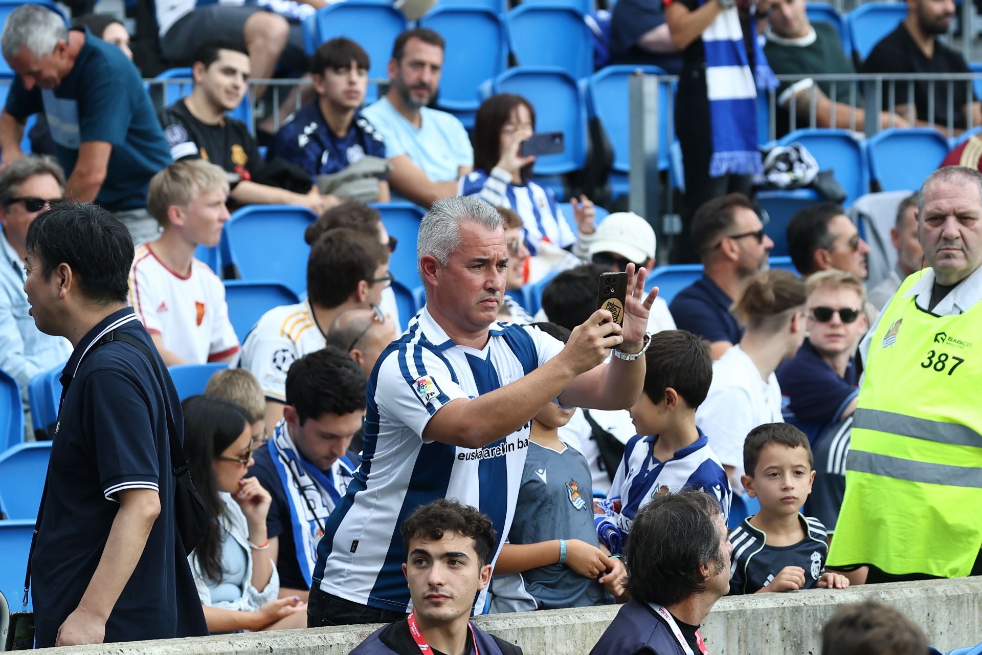 ¿Has estado en Anoeta? ¡Búscate en la grada!