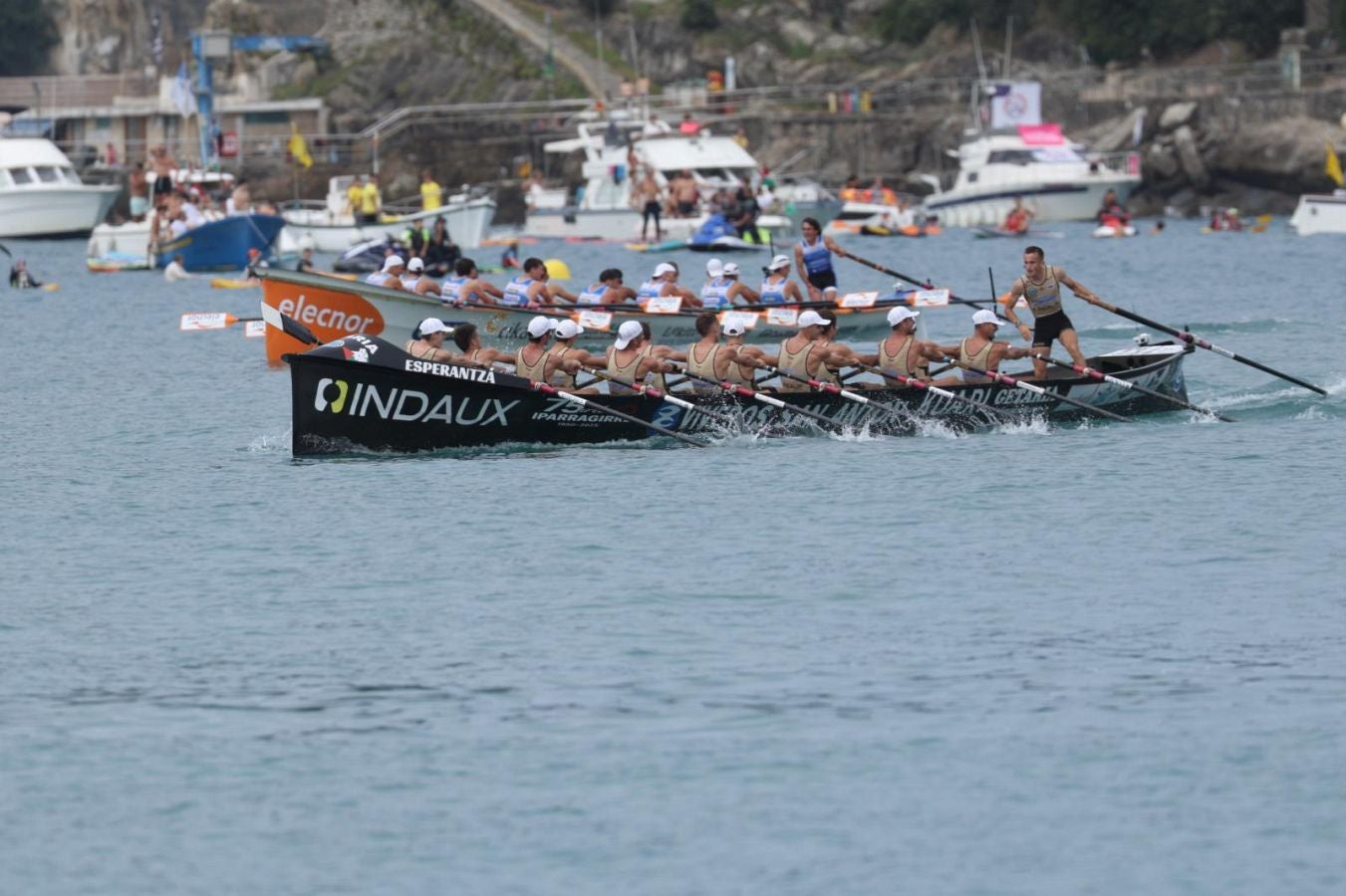 Las imágenes de la regata masculina