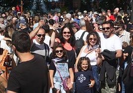 Mutrikuarras disfrutando del Día del Kalbario, el pasado año.