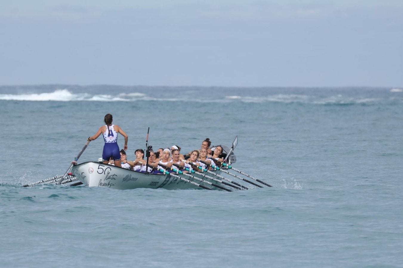 Las imágenes de la regata femenina