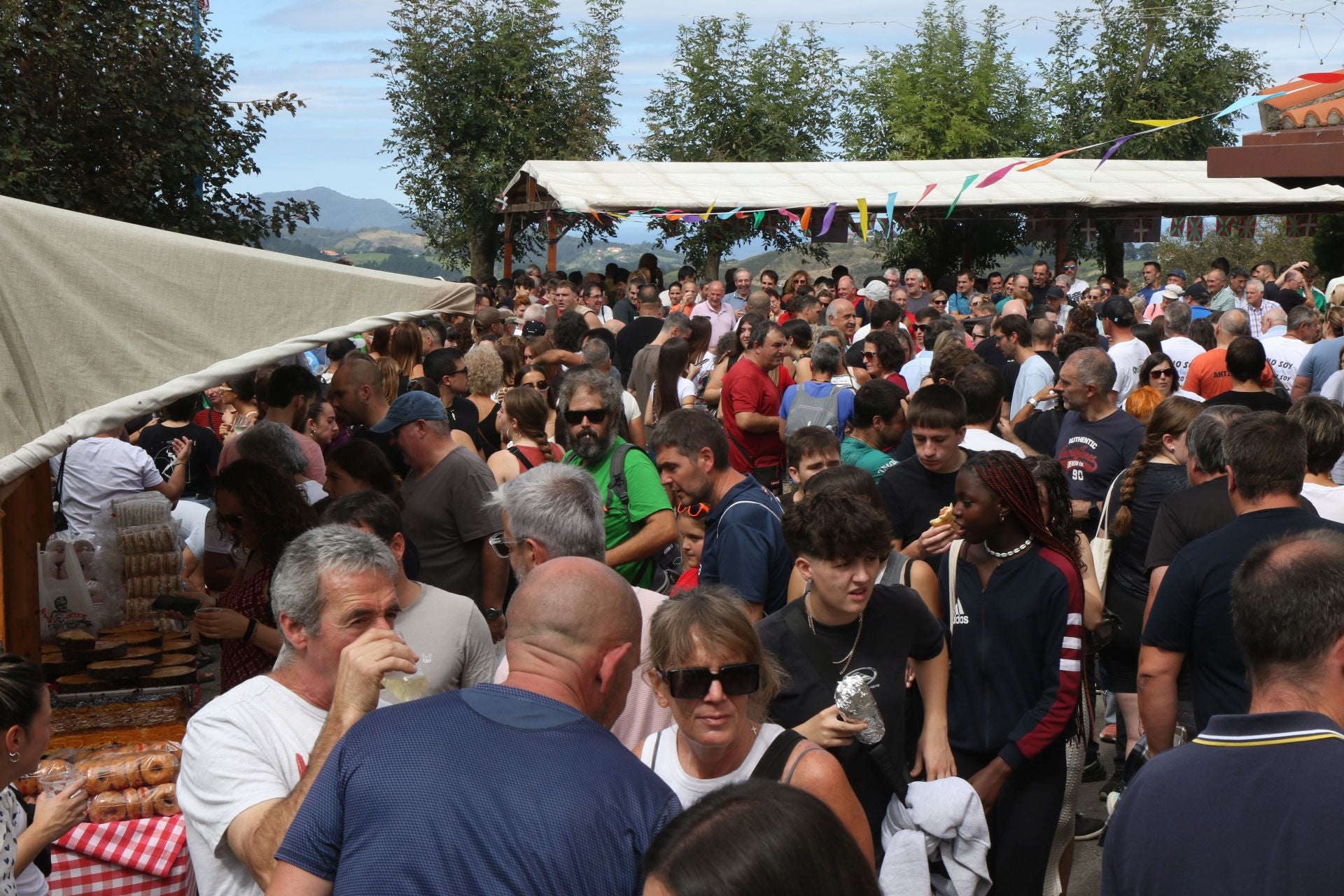 Gran ambiente en las fiestas de Mutriku