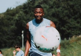 Sadiq, en un entrenamiento de la pasada pretemporada de la Real Sociedad