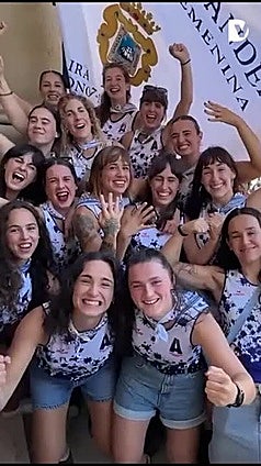 Así celebró Arraun Lagunak la Bandera de La Concha