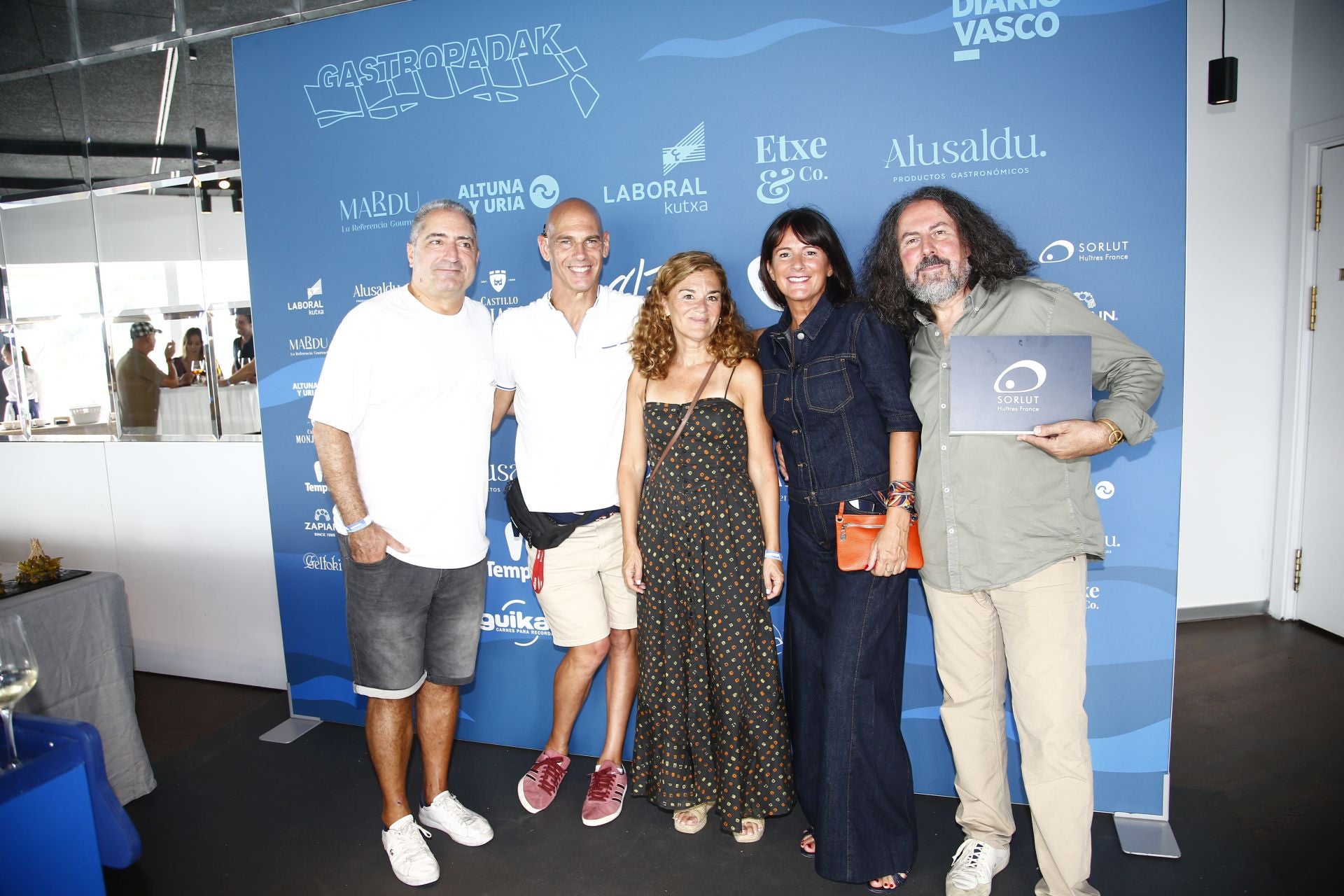 Photocall de la fiesta de DV para disfrutar de la Bandera de La Concha