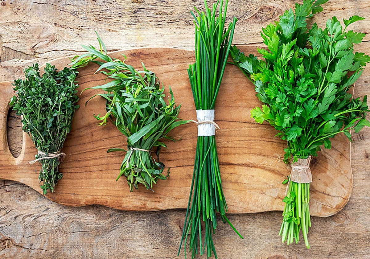 Hierbas frescas en la cocina, ¿cómo conservarlas?