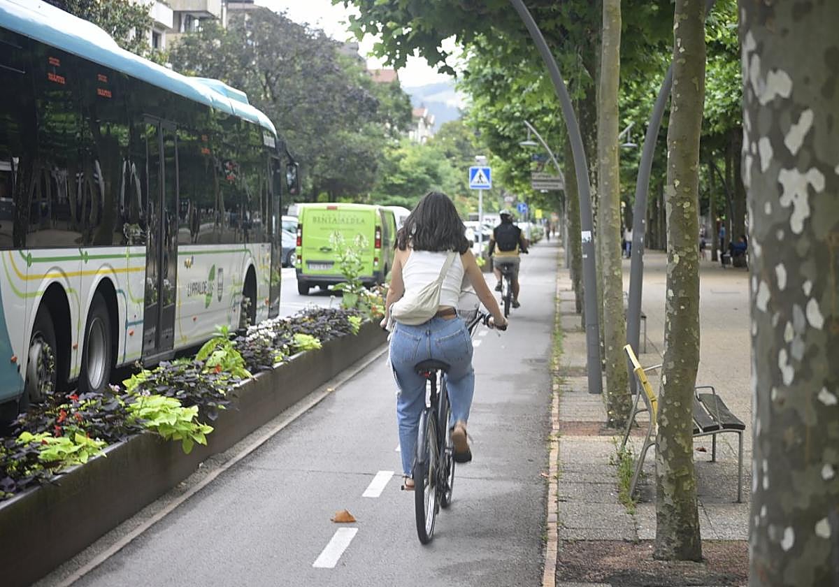 u San Francisco. Actual bidegorri en el céntrico paseo, para el que el Plan plantea cambios.