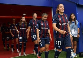 Tras empatar sin goles en Ipurua ante el Levante Badalona las armeras han estrenado su casillero con un punto que las saca del pozo.