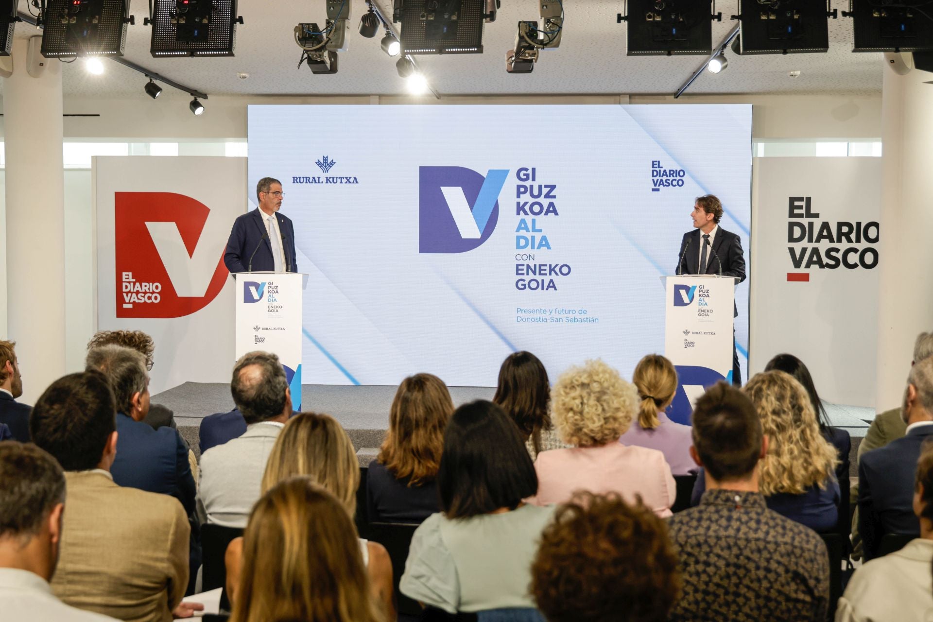 Eneko Goia y David Taberna, en el Foro Gipuzkoa al Día, en DV Gunea.