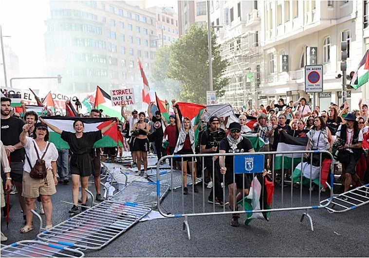Protestas contra Israel en la Vuelta Ciclista.