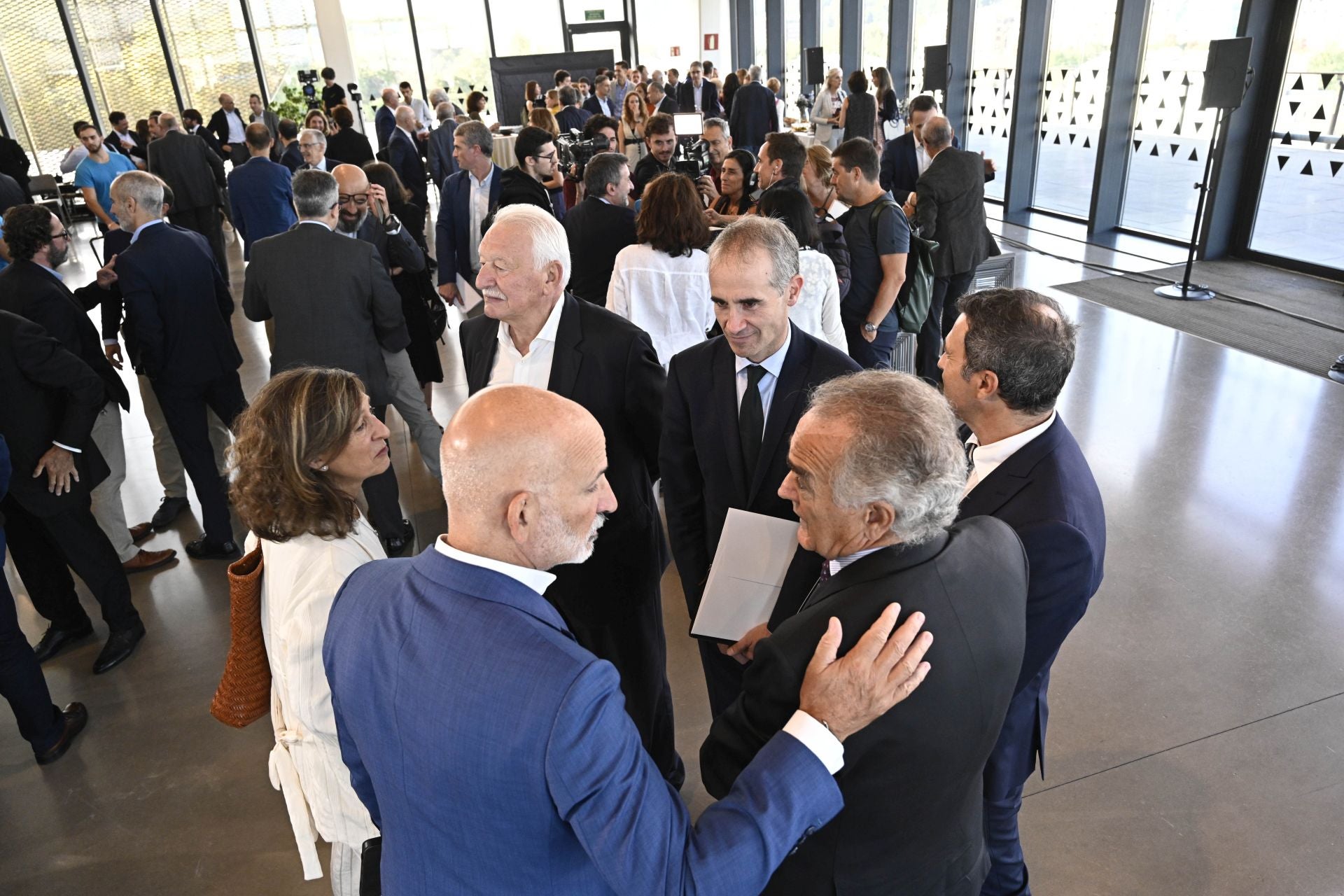 Amplia representación empresarial e institucional en el Foro Finanza de Elkargi