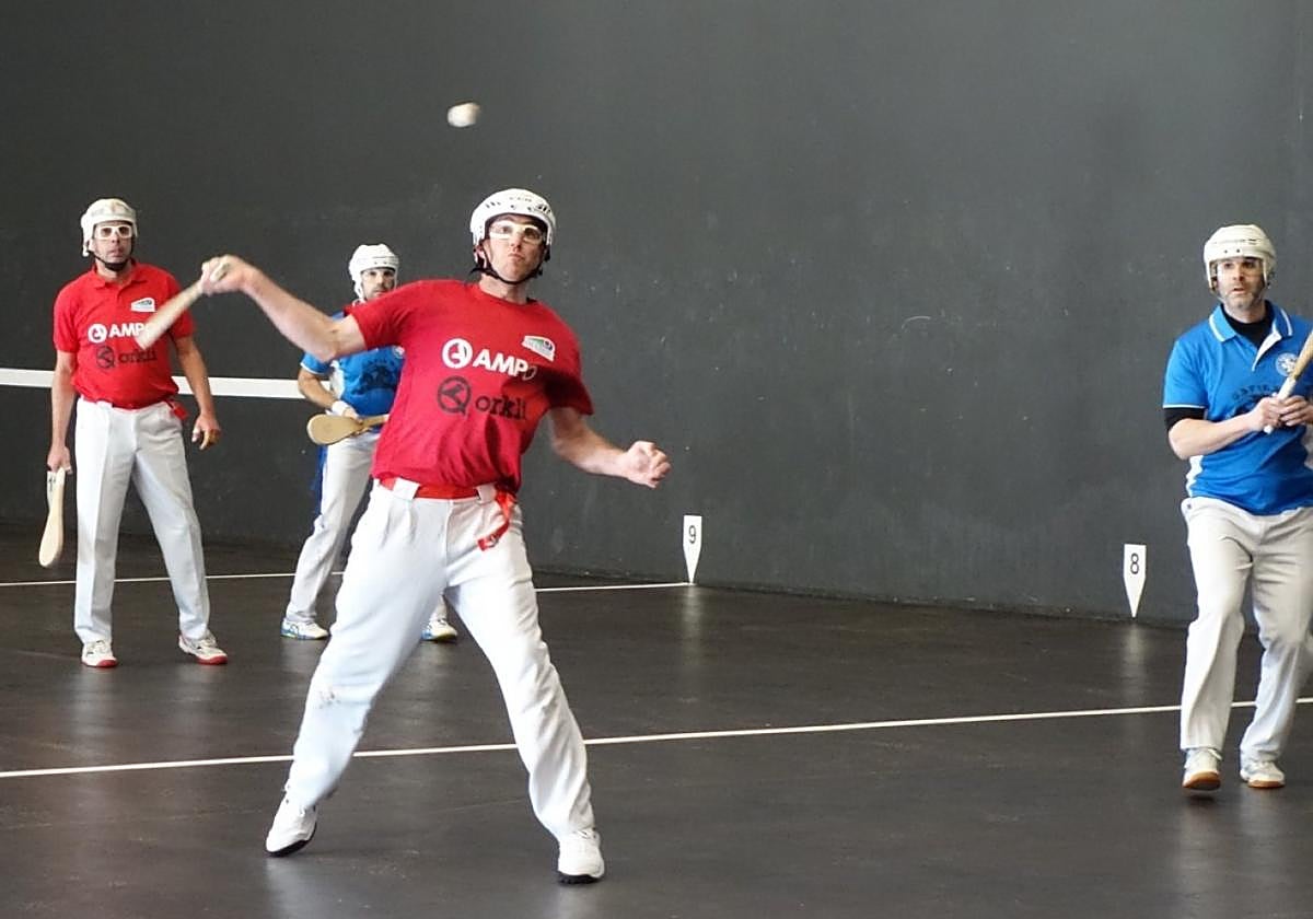 Ostiral arratsaldean hasiko dute bigarren jardunaldia Oiangukoek.