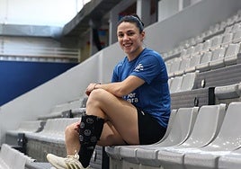 Maitane Etxeberria, en la grada del Josean Gasca, tras el último entrenamiento de esta semana sin competición.