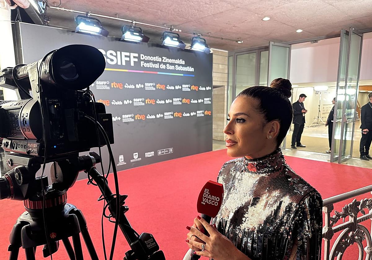 Sigue en directo la alfombra roja de Antonio de la Torre y Bárbara Lennie en el Zinemaldia