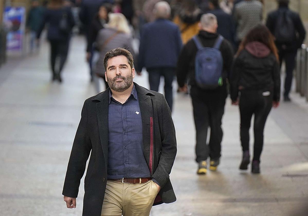 El concejal de Elkarrekin, Víctor Lasa.