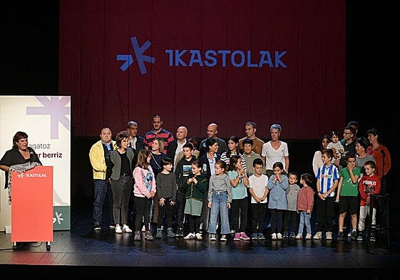 Representantes de Ikastolak en el acto de inicio de curso, ayer en el Seminario de Bergara.