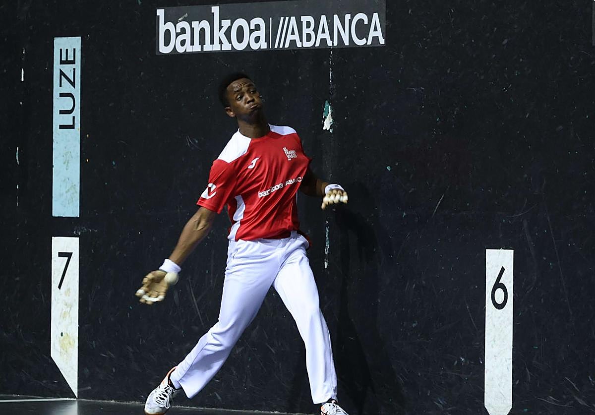 Xhoe Lazkoz, en una edición anterior del Torneo Bankoa ABANCA-DV.