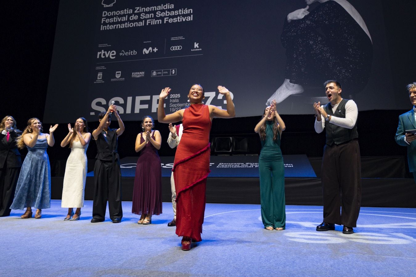 El preestreno de Go!azen en el Velódromo, un éxito de público