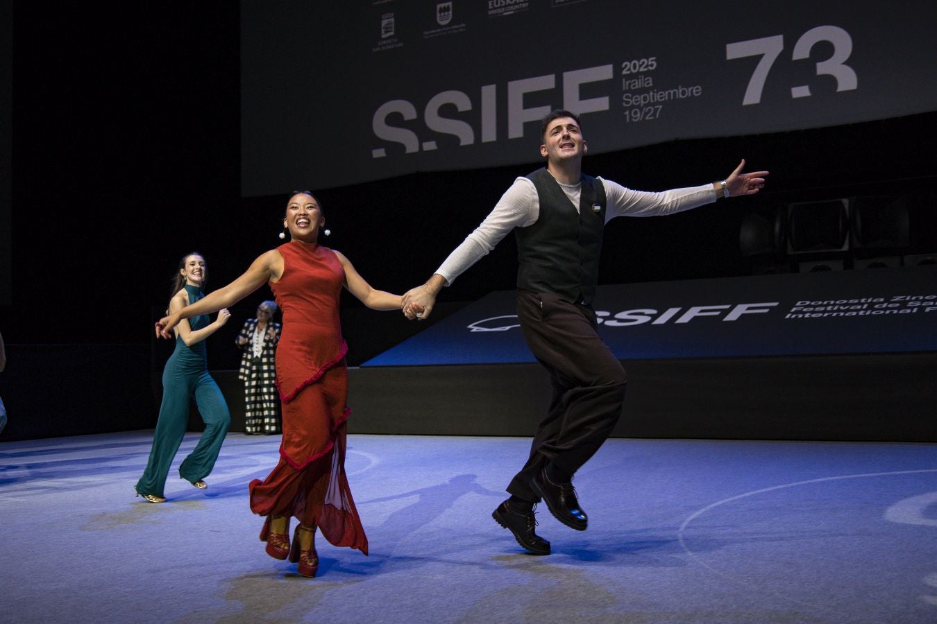 El preestreno de Go!azen en el Velódromo, un éxito de público