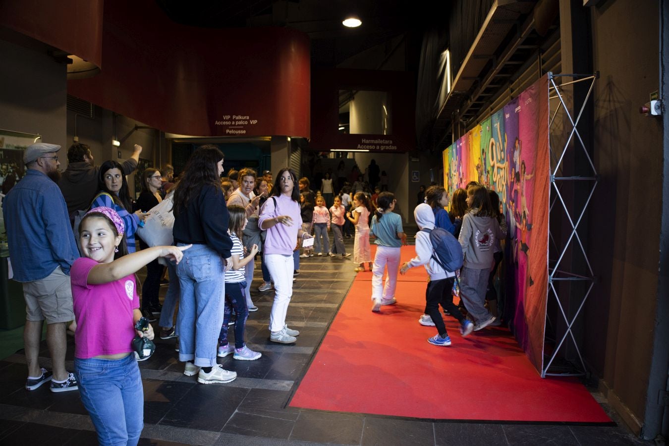 El preestreno de Go!azen en el Velódromo, un éxito de público