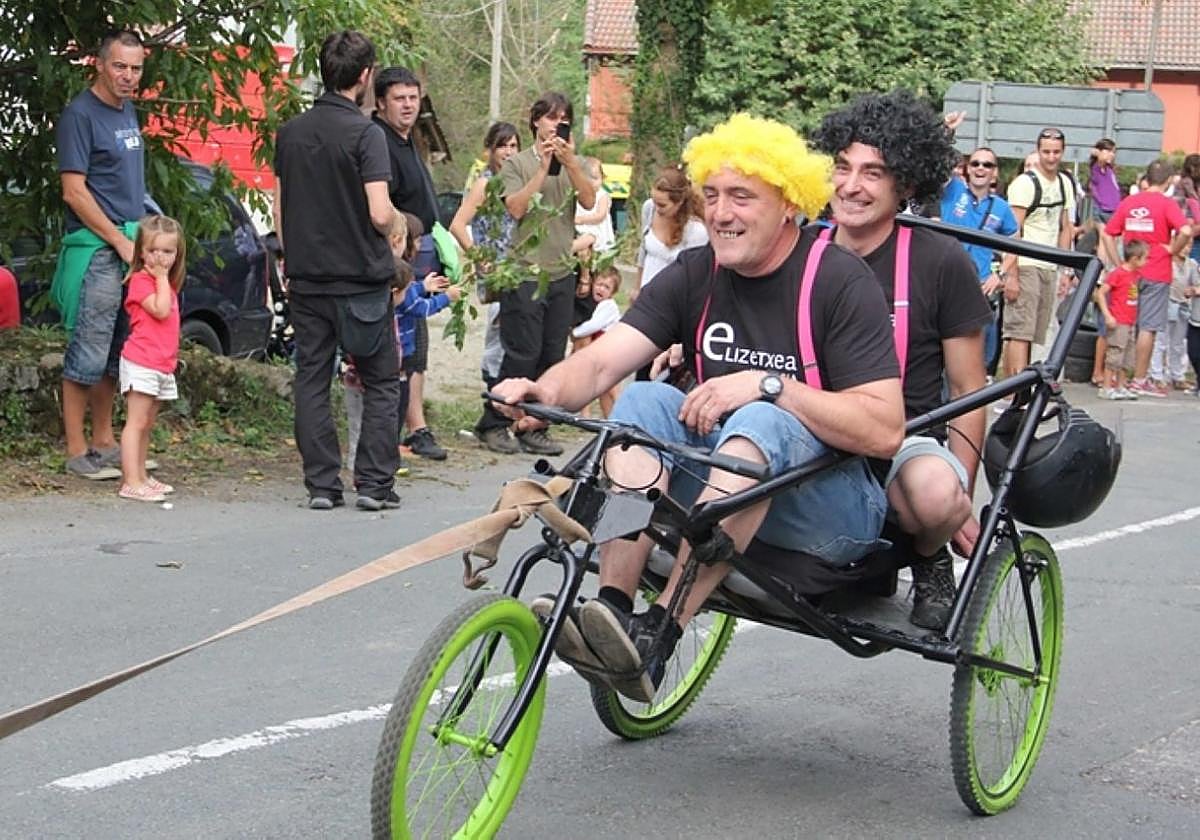 Animazioa Ugaldetxora itzuli da.