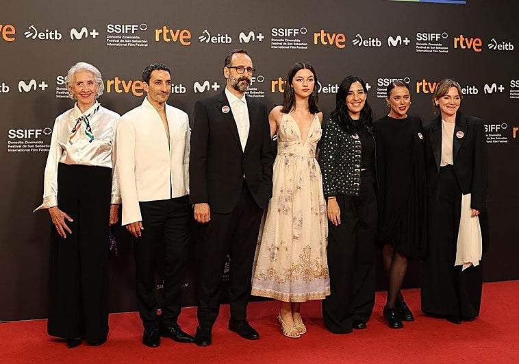 Revive la alfombra roja de la ceremonia de clausura del Festival de Cine de San Sebastián