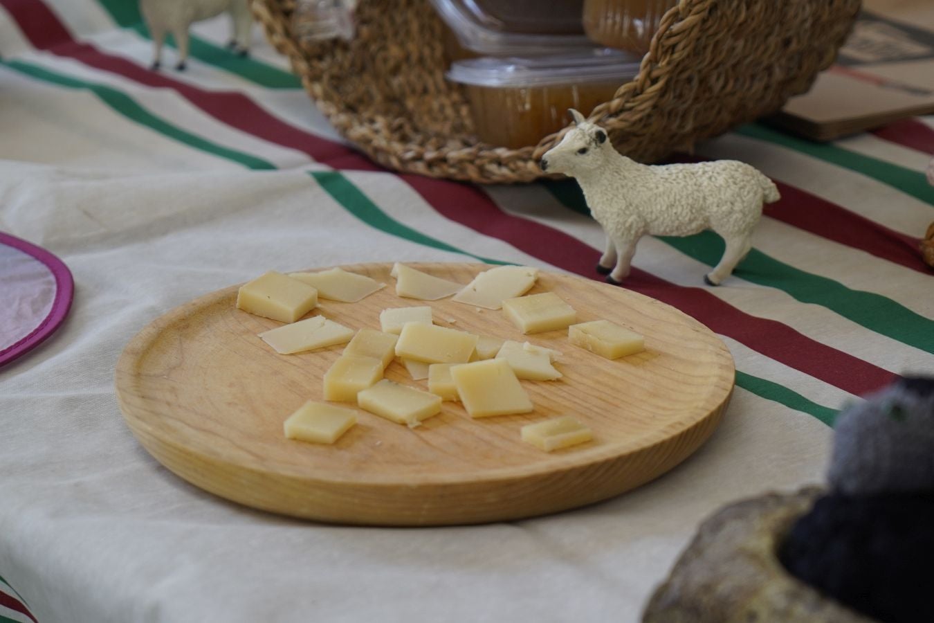 Landa-mundua Lazkaoko bihotzean: Basherri Eguna ospakizun betean