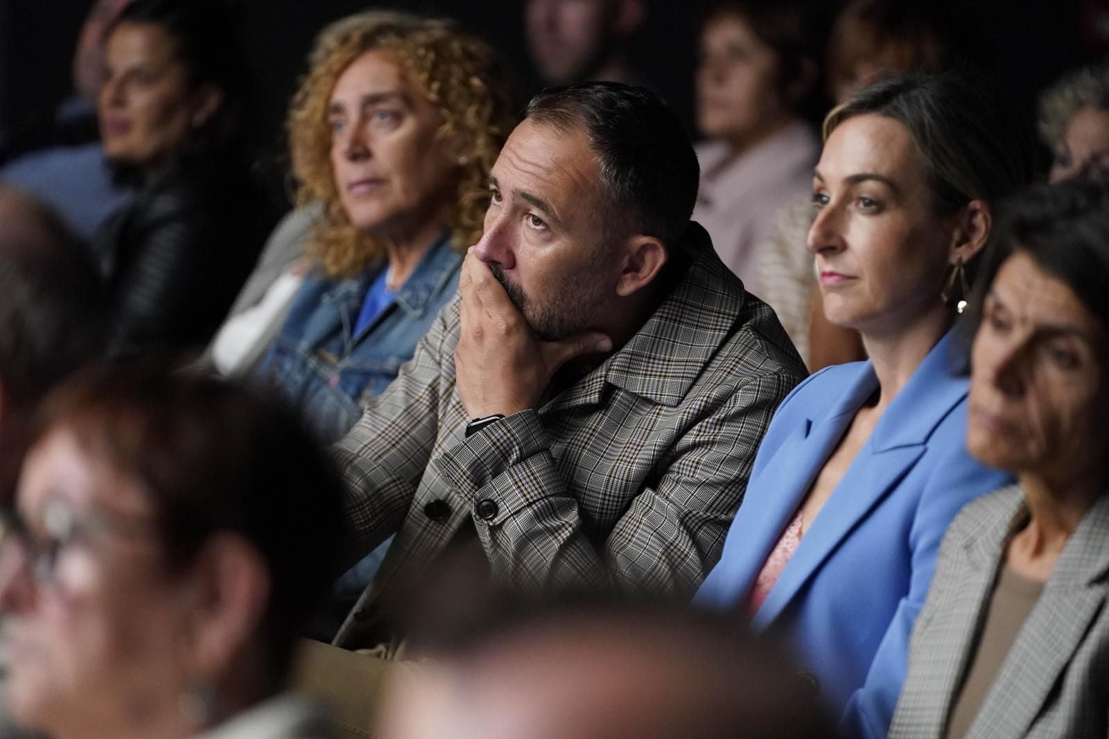 Inauguración de una exposición sobre el atentado del Hotel Monbar de Baiona