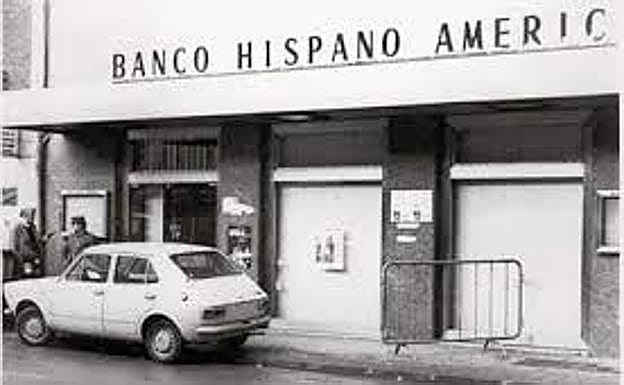 La sucursal del BCH en Tolosa atracada.