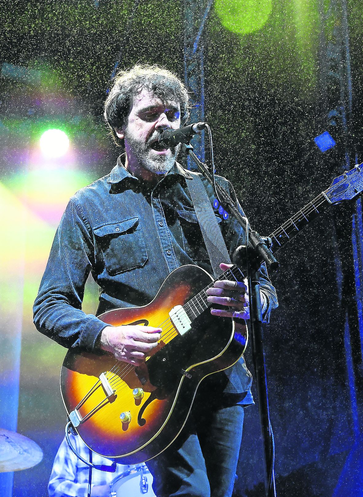 Gorka Urbizu llenará mañana el teatro Leidor con su esperado concierto 'Hasiera Bat' dentro de la gira Tour Bat.