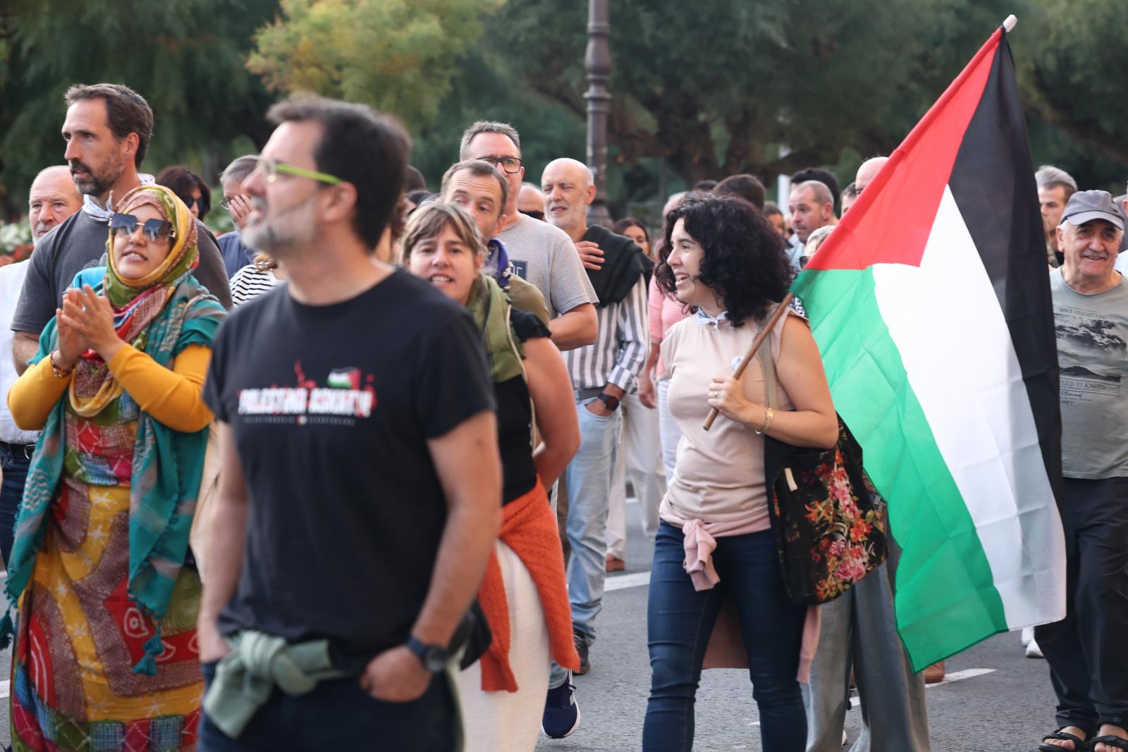 Segunda manifestación en apoyo a Palestina en Donostia