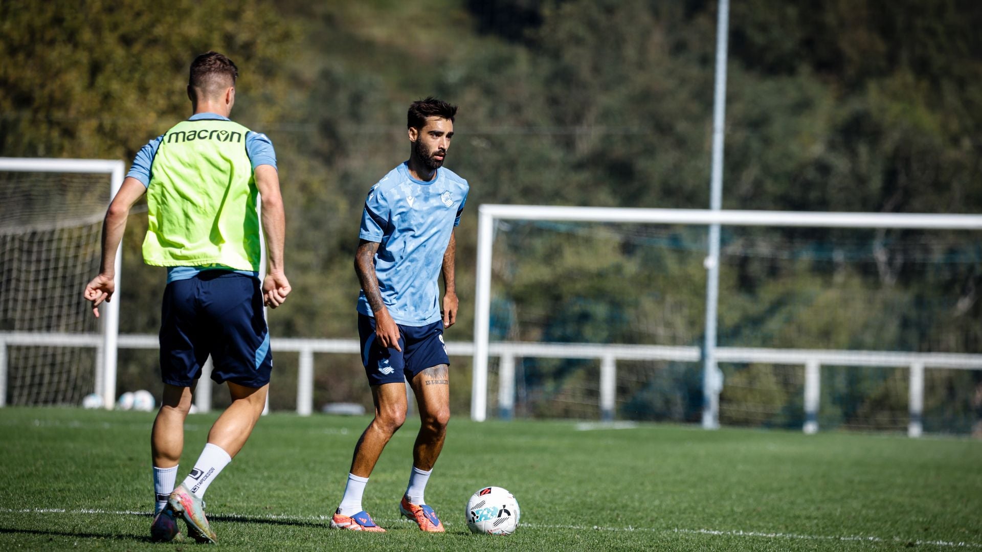 Sergio recupera jugadores en Zubieta