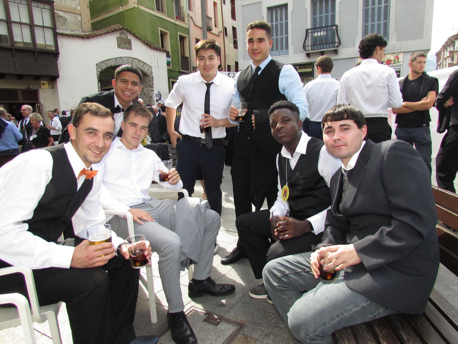 Arrasate se viste de gala para celebrar Maritxu Kajoi