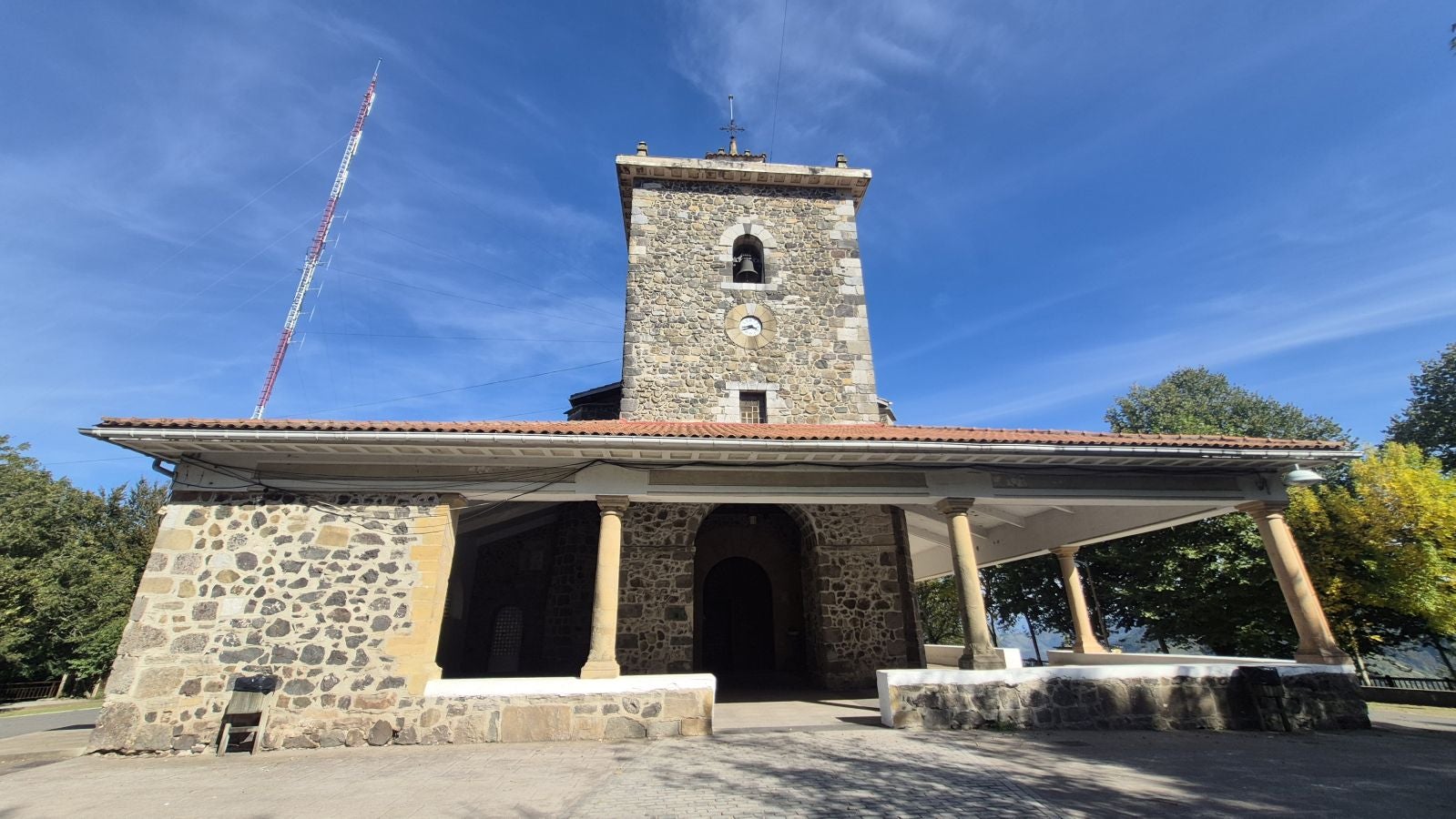 Hermosas vistas desde el Santuario de Arrate