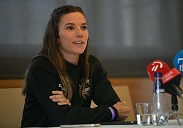 Ane Santesteban, en la rueda de prensa en la que ha anunciado su adiós.