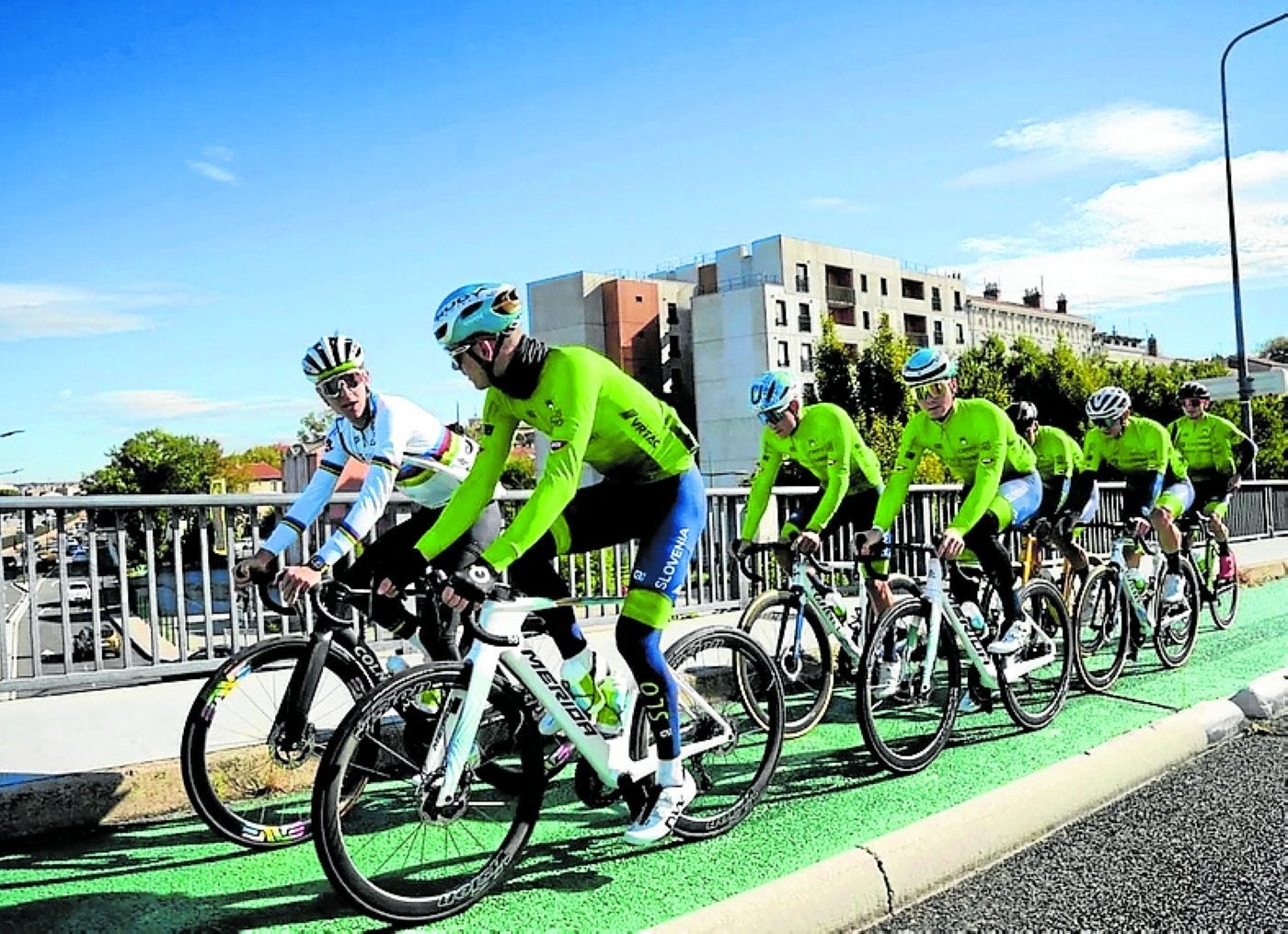 La selección de Eslovenia, en el entrenamiento de este sábado.