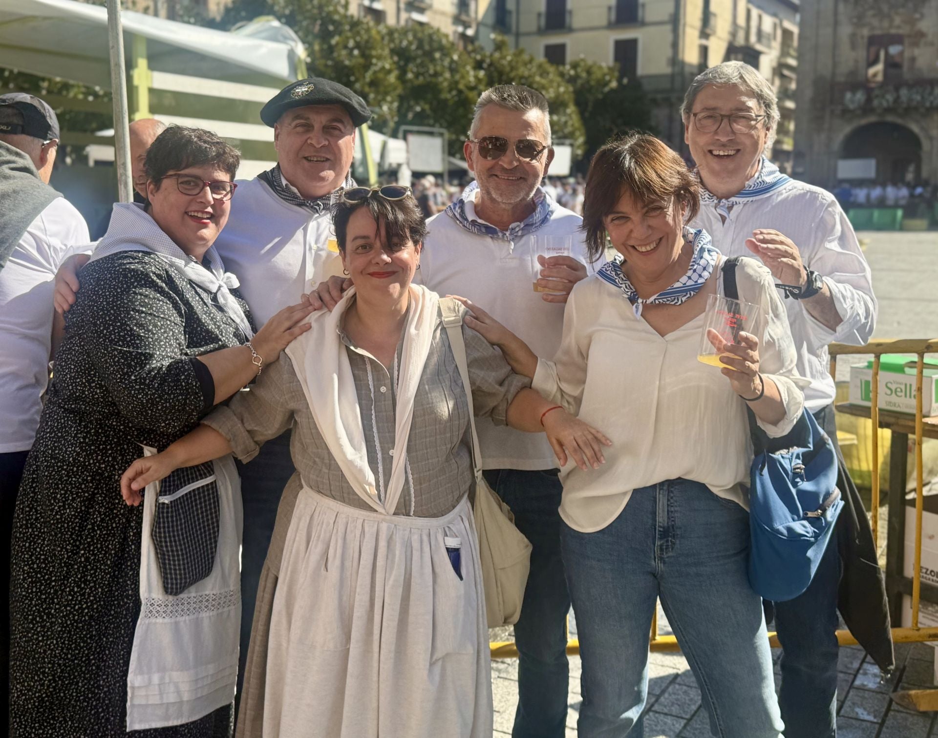 Las kuadrillas llenan un Oñati muy &#039;tropical&#039;