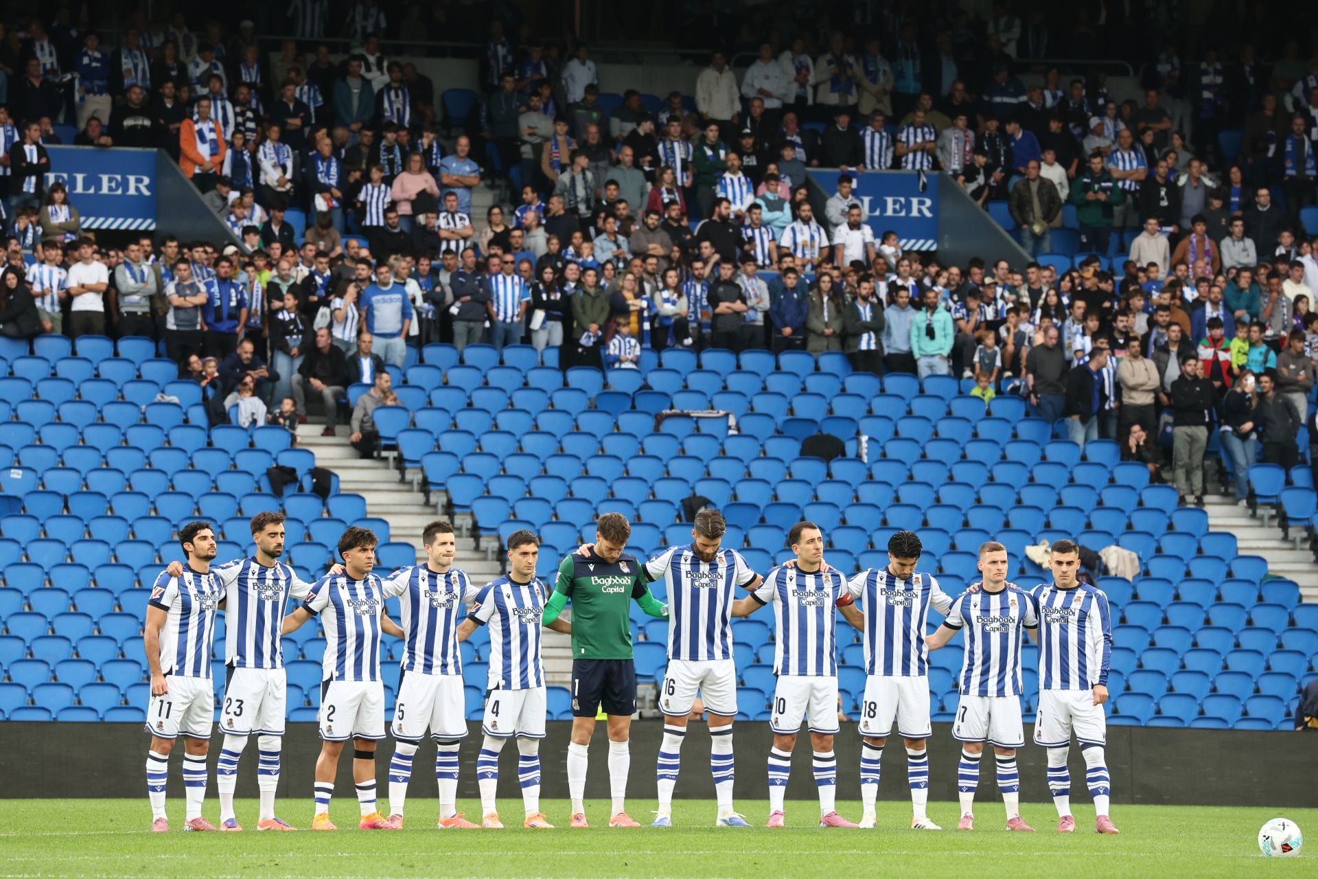 Las mejores imágenes del encuentro entre la Real Sociedad y el Rayo Vallecano