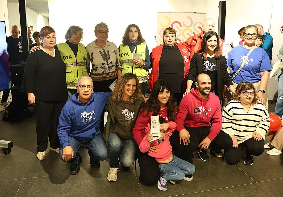 Maritxu Loiola, Aspanogi elkartea, DYA eta Gurutze Gorria izan dira omenduak igande honetan Elgoibarren.