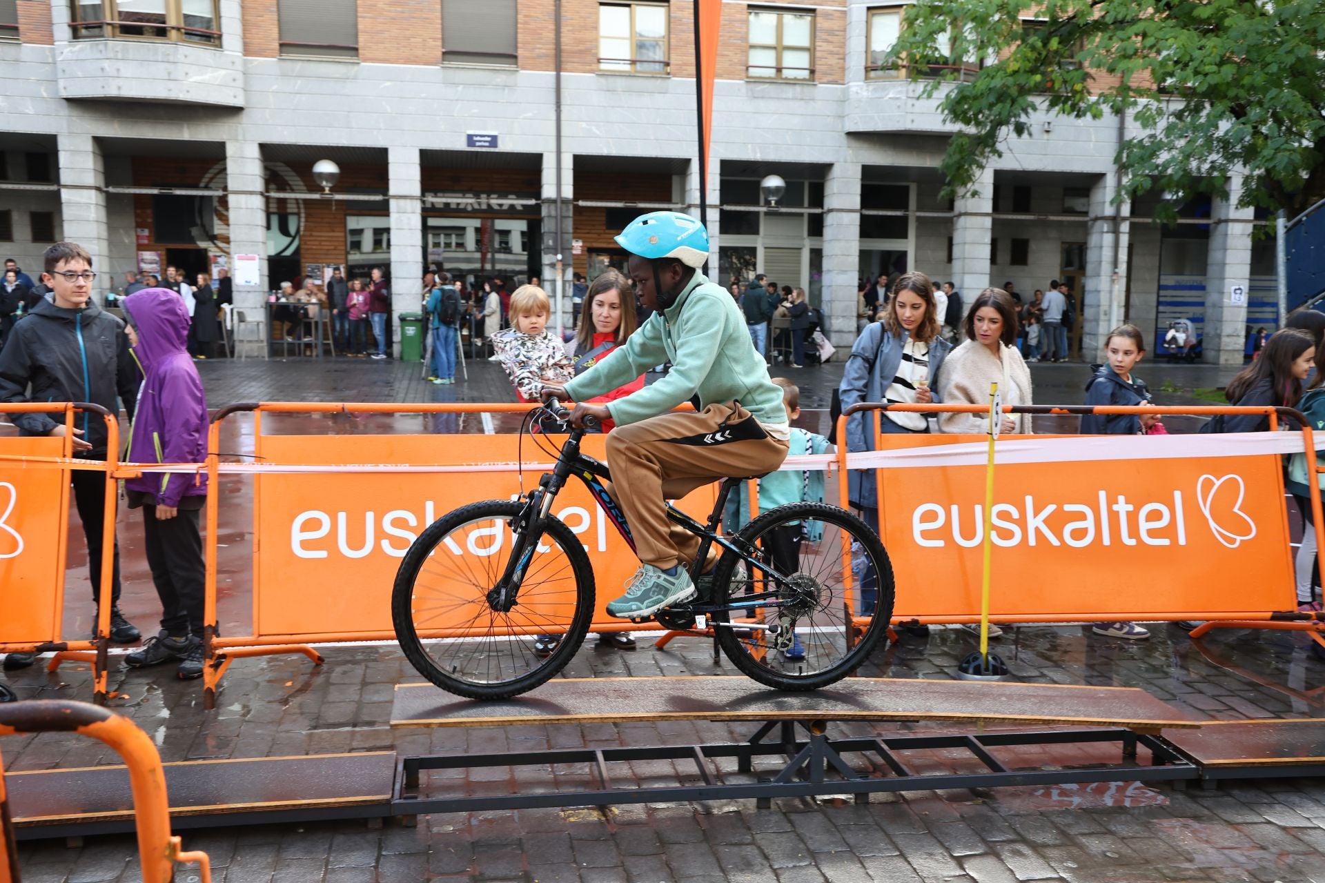 Jai giroan murgildu da Elgoibar