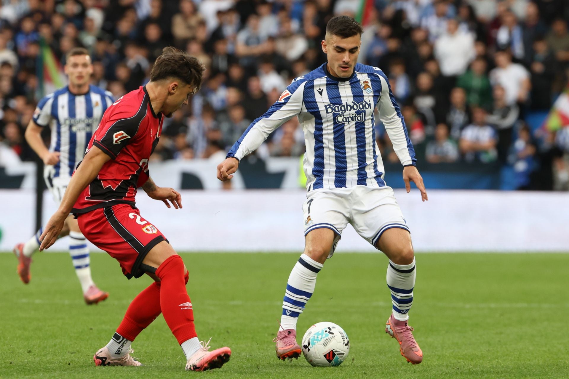 Las mejores imágenes del encuentro entre la Real Sociedad y el Rayo Vallecano