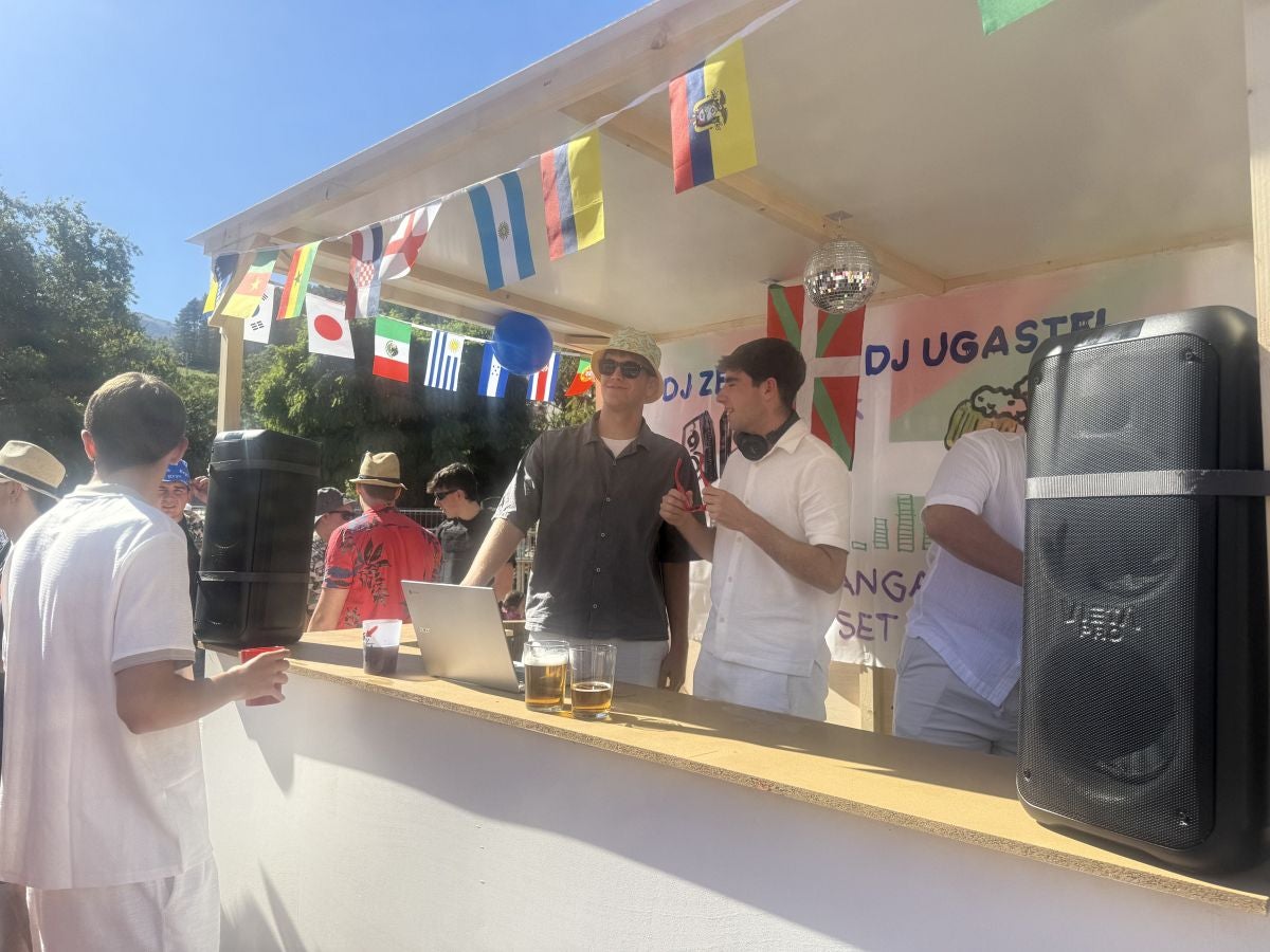 La locura de la Bixamon de Rosario: de la flotilla a Mitoaroa