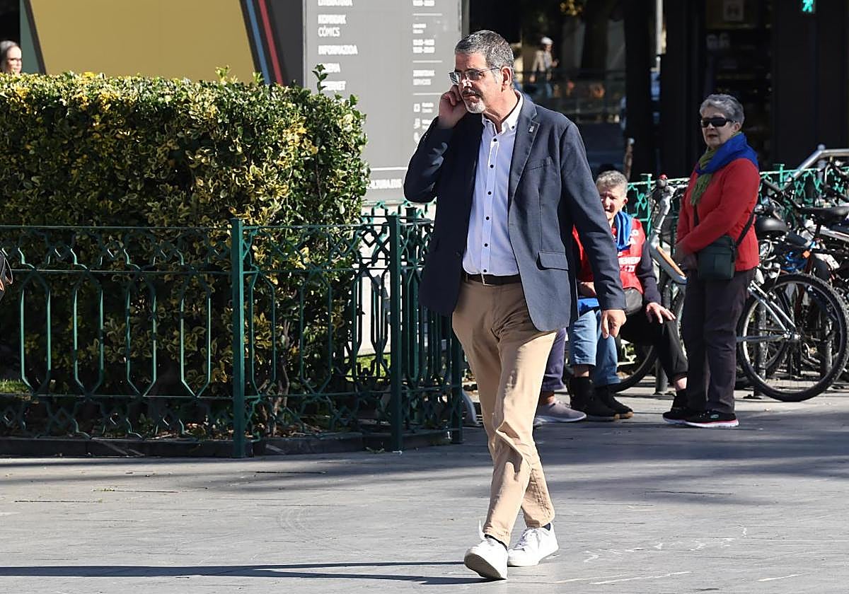 Goia llama «charlatán» a Andueza