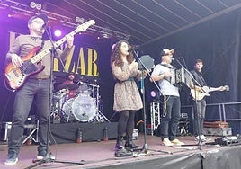 La degustación de vinos del mundo llegó de la mano del Batzoki en la mañana del domingo y por la tarde hubo música y pintxo solidario en San Juan Plaza.