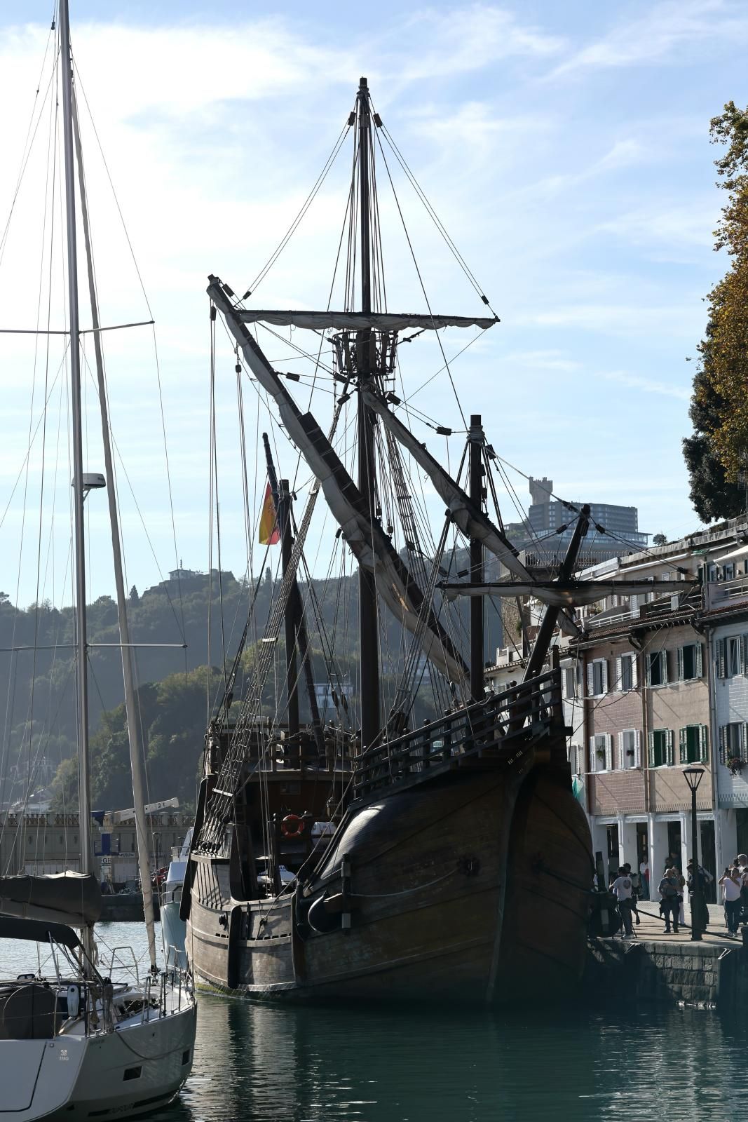 La nao Santa María llega a San Sebastián