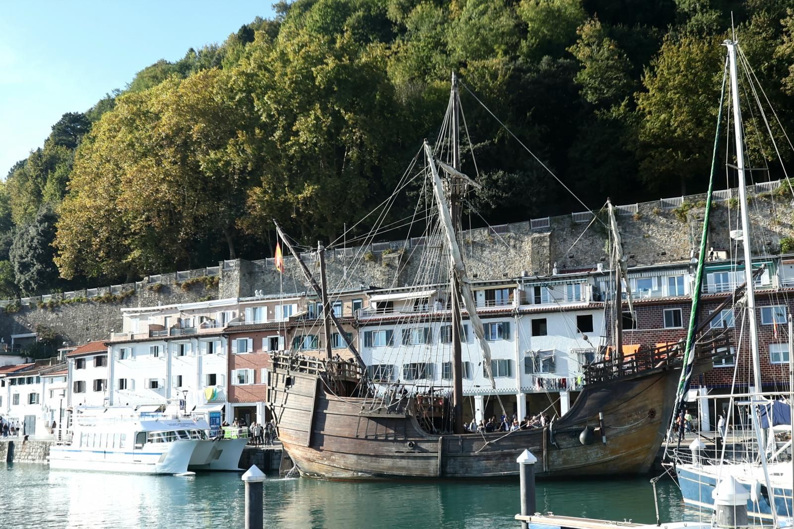 La nao Santa María llega a San Sebastián