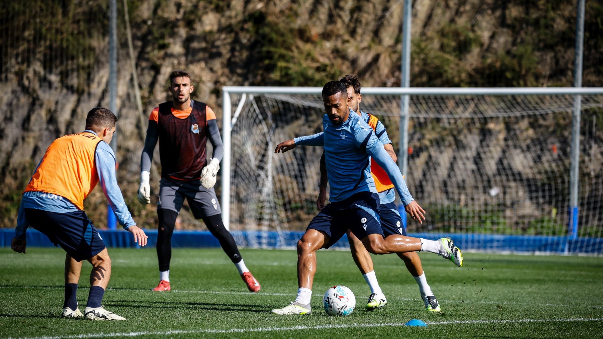 Sergio Francisco prepara otra final sin medio equipo titular: «¡Ritmo, ritmo, ritmo!»